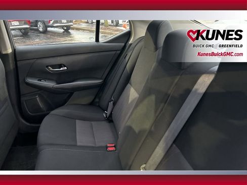 Used 2023 Nissan Sentra SV image 27