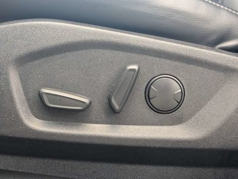 Used 2024 Ford Edge SEL AWD/4WD image 19