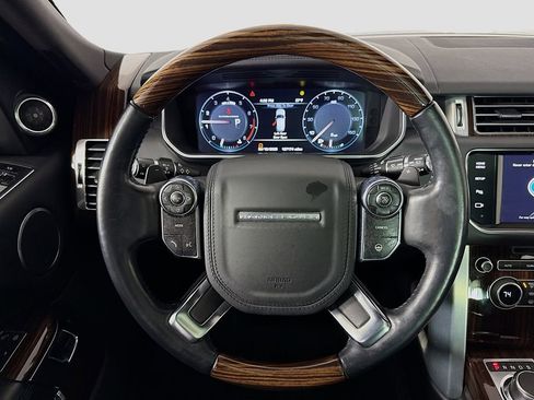Used 2014 Land Rover Range Rover Supercharged image 12
