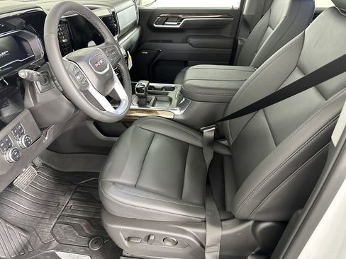 New 2025 GMC Sierra 1500 Elevation w/ Elevation Premium Package image 7
