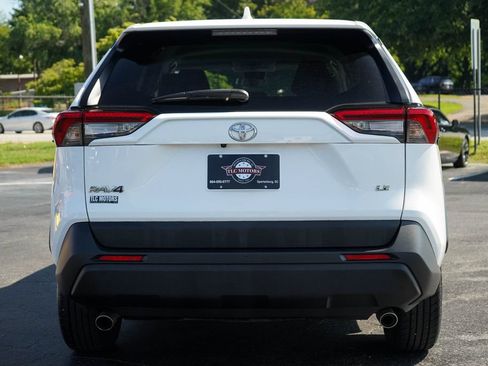 Used 2023 Toyota RAV4 LE FWD image 18