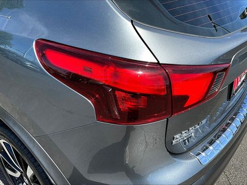 Used 2017 Nissan Rogue Sport SL image 22