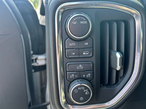 Used 2020 Chevrolet Silverado 1500 LT w/ Convenience Package AWD/4WD image 20