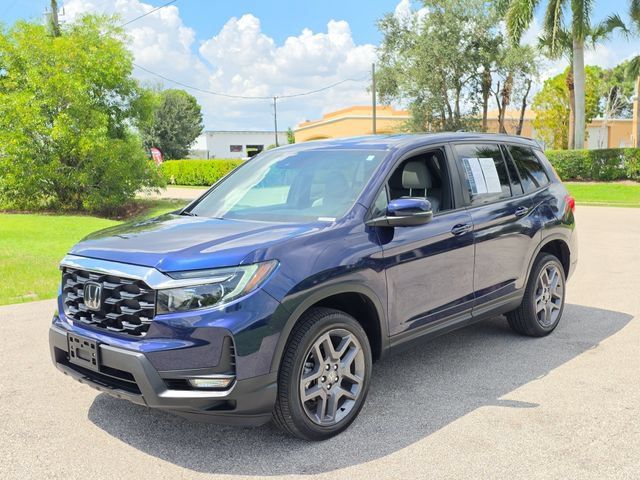 Used 2023 Honda Passport EX-L image 2