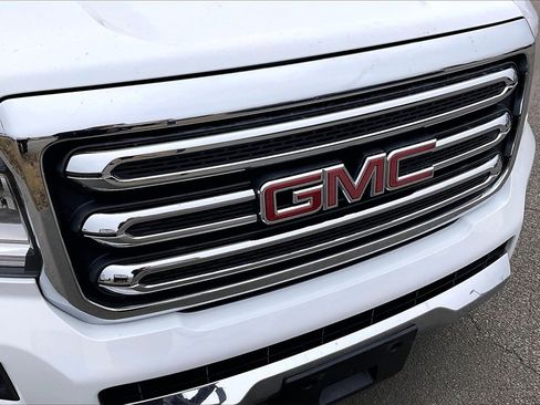 Used 2015 GMC Canyon SLT image 29