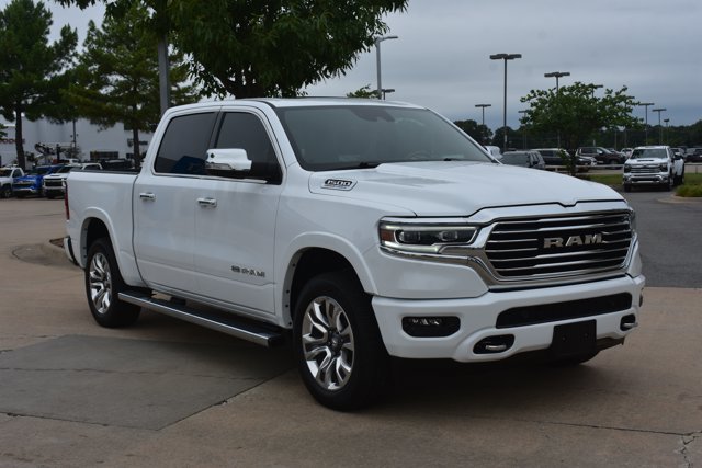 Used 2022 RAM 1500 Limited w/ Body Color Bumper Group AWD/4WD image 3