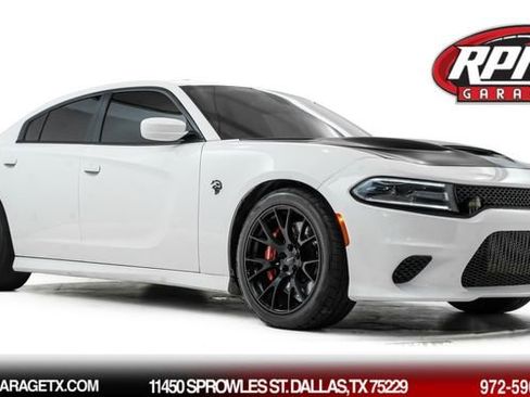 Used 2015 Dodge Charger SRT Hellcat image 1