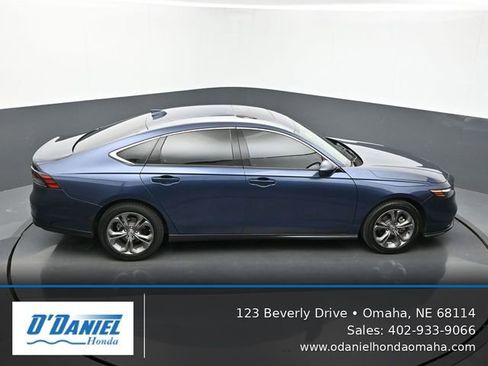 Used 2023 Honda Accord EX image 19