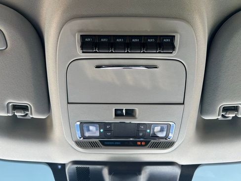 Used 2024 Ford F250 Lariat w/ Lariat Ultimate Package AWD/4WD image 26