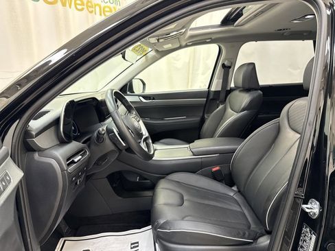 Used 2023 Hyundai Palisade SEL AWD/4WD image 12