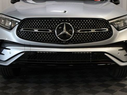 New 2025 Mercedes-Benz GLC 300 4MATIC image 34
