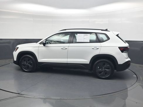 Used 2025 Volkswagen Taos S FWD image 10