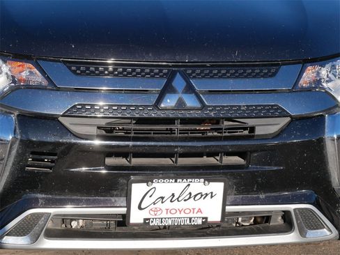 Used 2020 Mitsubishi Outlander SEL image 9