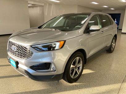 Used 2023 Ford Edge SEL w/ Convenience Package
