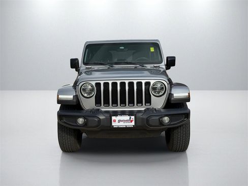 Used 2021 Jeep Wrangler Unlimited Sahara image 2