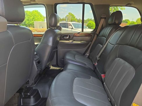 Used 2004 GMC Envoy SLT w/ Preferred Equipment Group AWD/4WD image 13