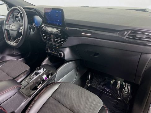 Used 2024 Ford Escape ST-Line image 25