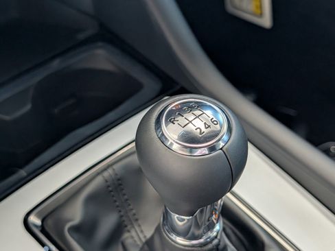 New 2026 MAZDA MAZDA3 2.5 S Hatchback w/ Premium Pkg image 22