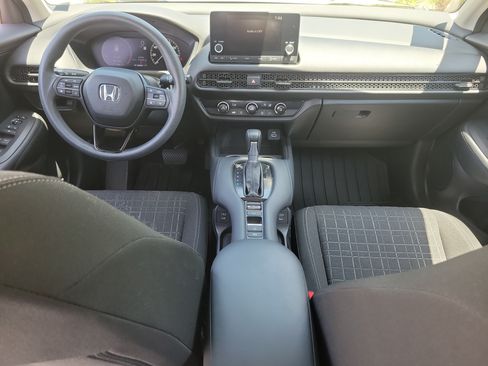 Used 2024 Honda HR-V LX image 16