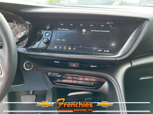 Used 2023 Buick Envision Essence AWD/4WD image 17