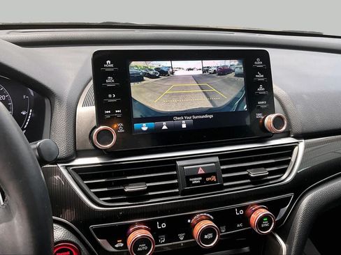 Used 2019 Honda Accord Sport image 26
