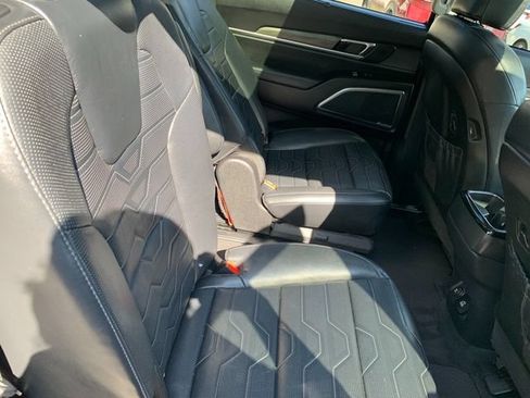 Used 2020 Kia Telluride SX w/ SX Prestige Package AWD/4WD image 14