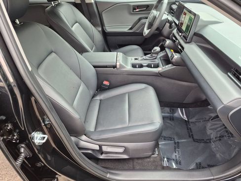 Used 2026 Toyota RAV4 XLE Premium AWD/4WD image 31