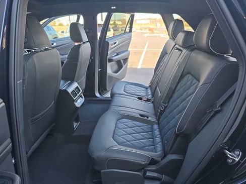 New 2026 Volkswagen Atlas Cross Sport SEL Premium R-Line AWD/4WD image 18