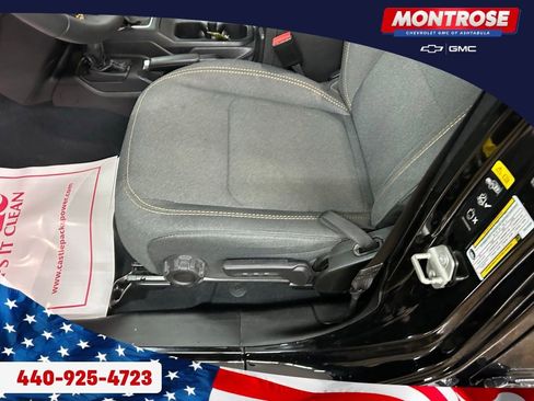 Used 2024 Jeep Wrangler Unlimited w/ Convenience Group AWD/4WD image 19