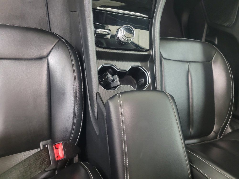 Used 2023 Jeep Grand Cherokee Limited AWD/4WD image 26