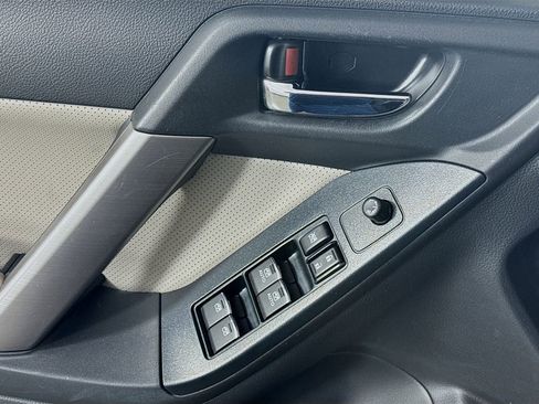 Used 2018 Subaru Forester 2.5i Limited image 21