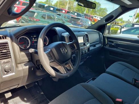 Used 2024 RAM 1500 Classic Warlock AWD/4WD image 10