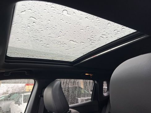 Used 2025 Jeep Compass Limited w/ High Altitude Package image 8