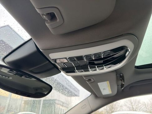 Used 2015 Porsche Panamera 4 image 40