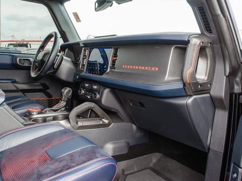 Used 2024 Ford Bronco Raptor w/ Interior Carbon Fiber Pack 6 image 36