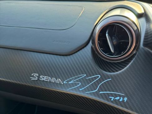 Used 2019 McLaren Senna RWD image 19