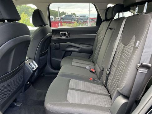New 2026 Kia Sorento LX image 21