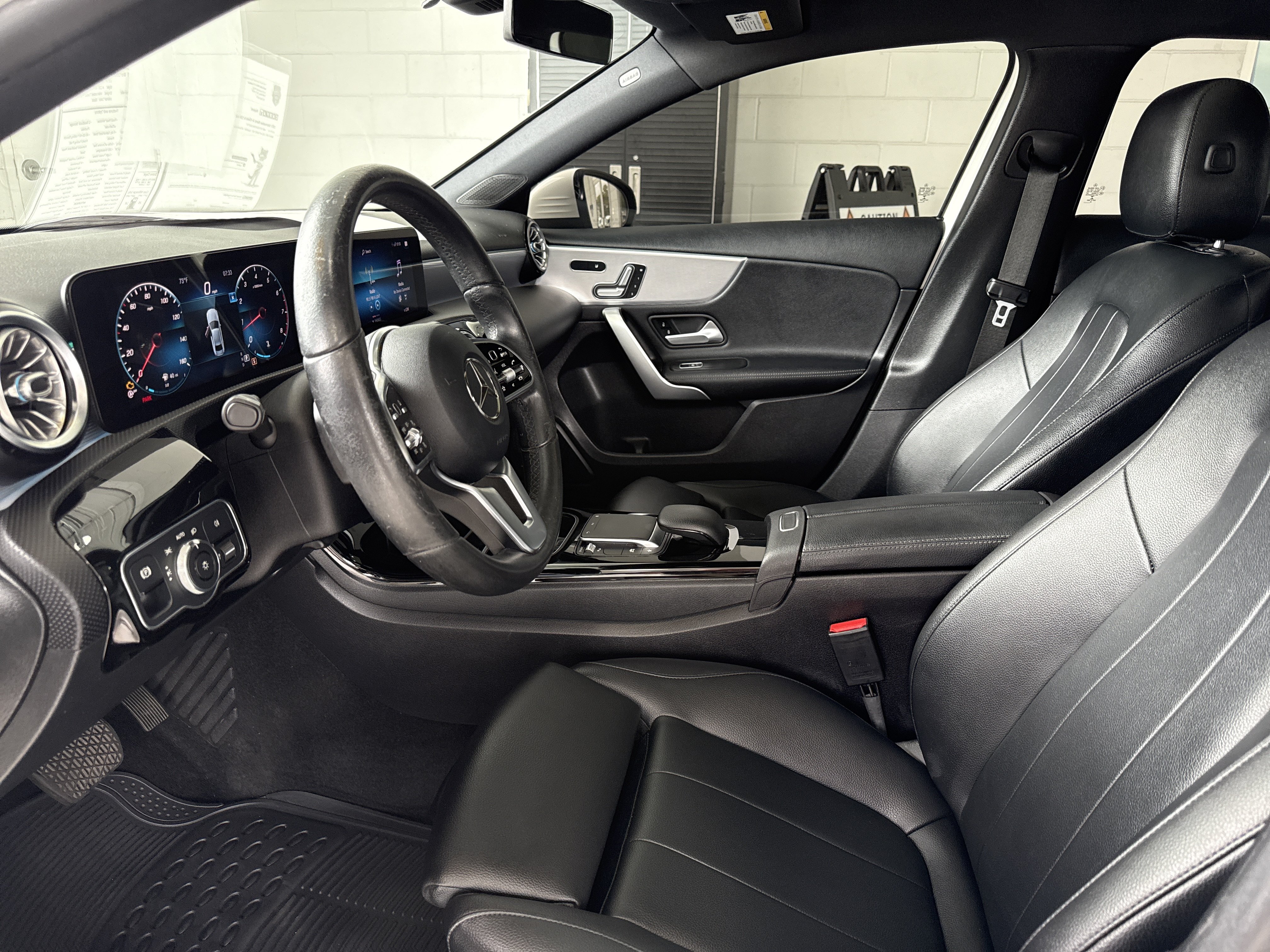 Certified 2021 Mercedes-Benz A 220 4MATIC image 4