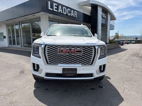 Used 2023 GMC Yukon Denali AWD/4WD image 1