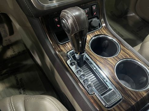 Used 2016 GMC Acadia Denali image 29