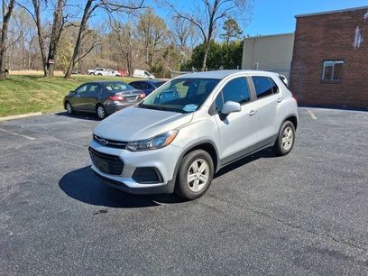 Used 2020 Chevrolet Trax LS w/ Tint and Cruise Package