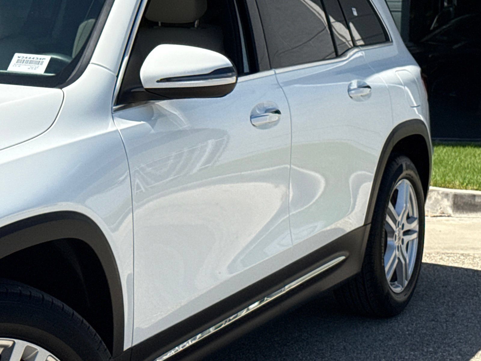 Used 2022 Mercedes-Benz GLB 250 image 4