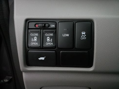 Used 2015 Honda Odyssey EX-L image 27