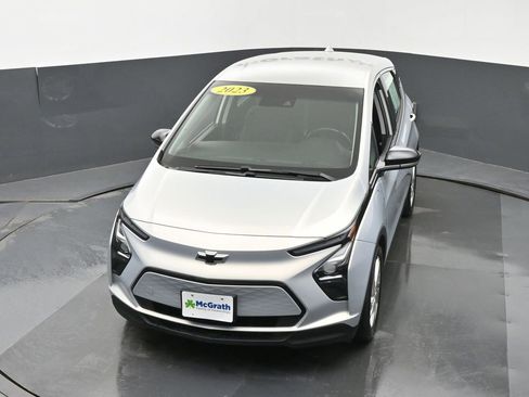 Used 2023 Chevrolet Bolt LT FWD image 26
