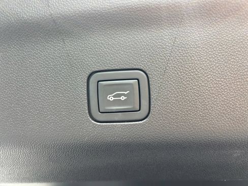 Used 2021 Chevrolet Tahoe RST w/ Rear Media and Nav Package AWD/4WD image 17