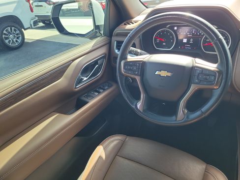 Used 2021 Chevrolet Tahoe High Country RWD image 14