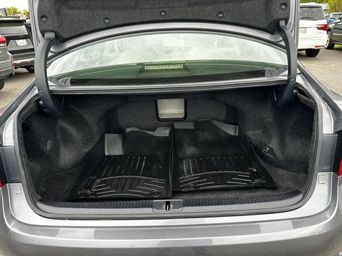 Used 2014 Lexus ES 350 w/ Luxury Package FWD image 21