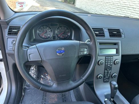 Used 2009 Volvo C30 FWD image 28