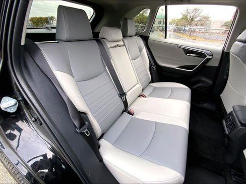 Certified 2025 Toyota RAV4 XLE Premium image 19