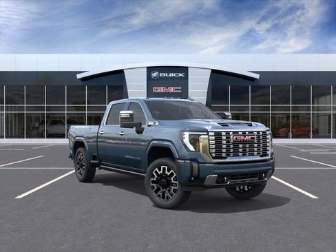 New 2026 GMC Sierra 2500 Denali w/ Denali Reserve Package AWD/4WD image 1